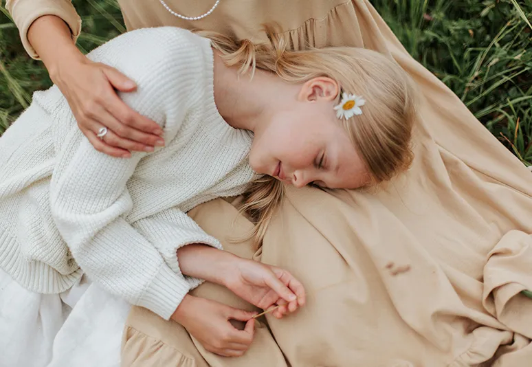 Ayni Mama - How I stopped living on autopilot blog post featured image.